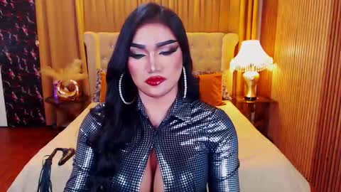 Alura Jhenson online show from 12-18-25, 01:55