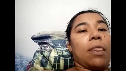 Snapshot of aly826805 chatting on 09-14-25, 11:48 analia online show from 09-14-25, 11:48