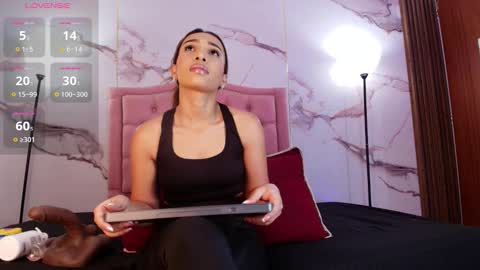 Alya online show from 10-16-25, 04:13