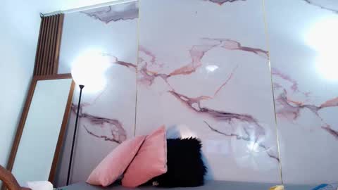 Alya online show from 12-04-25, 04:22