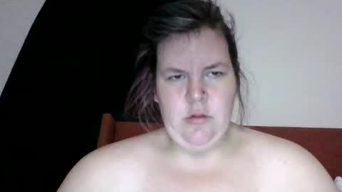 Alyce in Wonderland online show from 08-04-26, 02:48