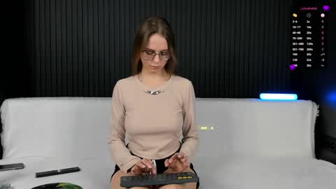 Alena online show from 02-03-26, 02:33