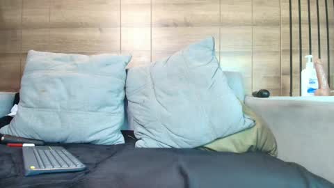 Snapshot of alys_molly chatting on 06-04-26, 11:05 sopie online show from 06-04-26, 11:05