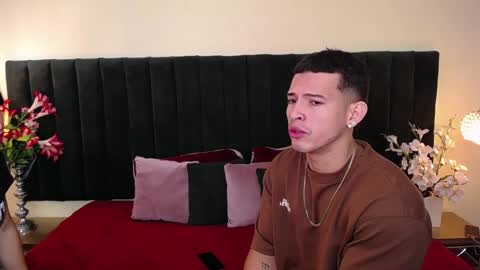 ALYSON Y ETHAN online show from 01-12-26, 01:16