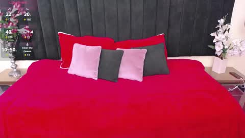 ALYSON Y ETHAN online show from 01-19-26, 01:15