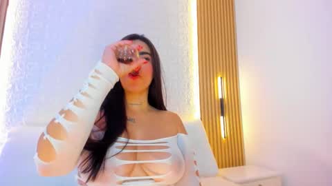 alyssa online show from 03-19-26, 07:45