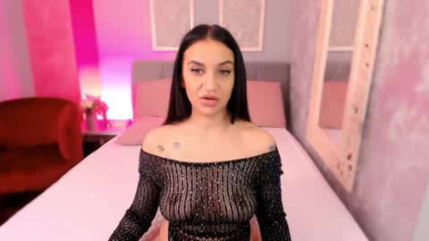 Snapshot of alyssaanne chatting on 02-04-25, 06:25 Alyssa online show from 02-04-25, 06:25