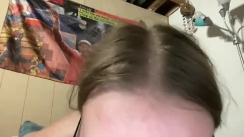 alyssag7001 online show from 09-27-25, 10:42