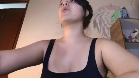 alyssia wolds online show from 04-07-26, 02:34