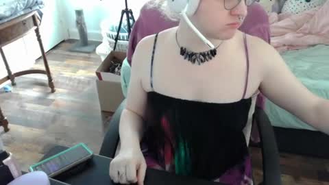 alyxiabewbs online show from 04-23-26, 07:16