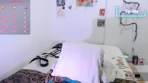 Snapshot of amad696 chatting on 02-05-25, 08:57 Amad Passer x guests Independent model online show from 02-05-25, 08:57