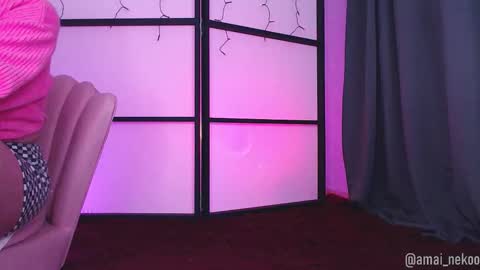 Amai  Sinclair  online show from 11-28-25, 09:01