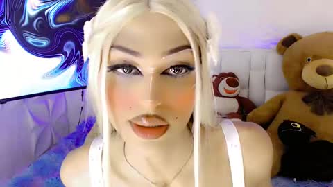 Snapshot of amal_baddel_ chatting on 02-28-25, 08:20 amal_baddel_ online show from 02-28-25, 08:20