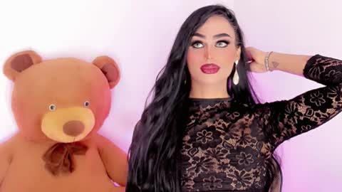 amal_baddel_ online show from 02-15-26, 03:47