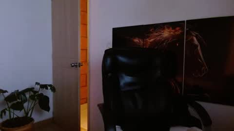 AMALIA online show from 03-16-26, 08:02