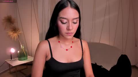 Amalia cruss online show from 06-23-26, 08:18