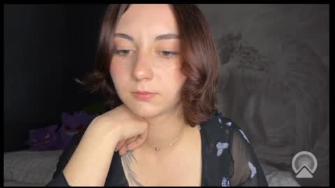 amalia_lambert13 online show from 05-15-26, 07:32
