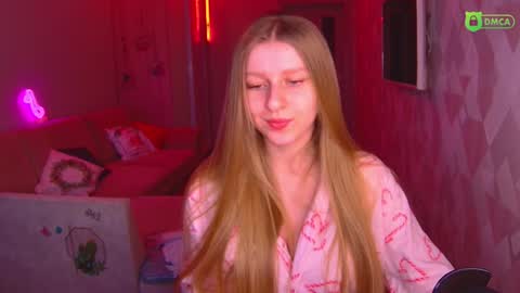 Snapshot of amaliaqueen999 chatting on 01-06-25, 01:30 Amalia online show from 01-06-25, 01:30