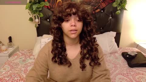 Snapshot of amand1_sweet chatting on 09-10-25, 01:00 online show from 09-10-25, 01:00