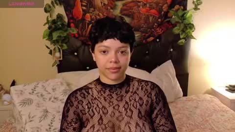 Snapshot of amand1_sweet chatting on 09-17-25, 11:45 online show from 09-17-25, 11:45