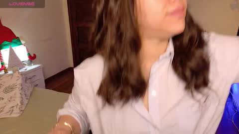         online show from 12-19-25, 02:13