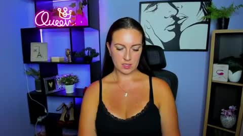 Snapshot of amanda_burn chatting on 07-07-26, 01:48 Amanda online show from 07-07-26, 01:48