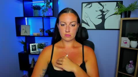 Snapshot of amanda_burn chatting on 07-29-26, 01:31 Amanda online show from 07-29-26, 01:31