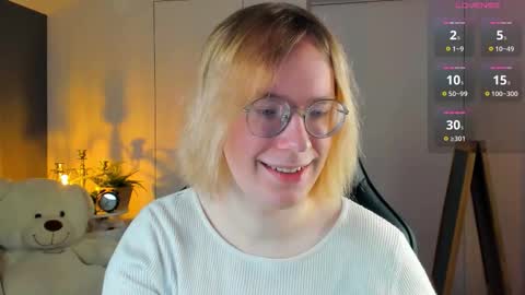 Snapshot of amanda_butlerr chatting on 11-14-25, 09:41 Hi im Amanda online show from 11-14-25, 09:41