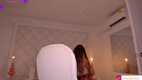 Snapshot of amanda_colin chatting on 11-12-25, 08:08 Amanda online show from 11-12-25, 08:08