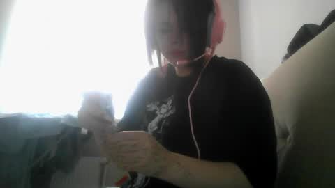 Snapshot of amanda_mia chatting on 04-16-26, 11:00 amanda_mia online show from 04-16-26, 11:00