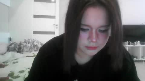 Snapshot of amanda_mia chatting on 04-25-26, 01:41 amanda_mia online show from 04-25-26, 01:41