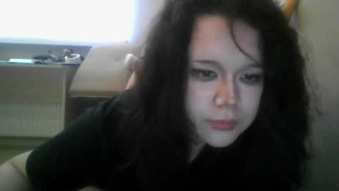 Snapshot of amanda_mia chatting on 04-27-26, 03:21 amanda_mia online show from 04-27-26, 03:21