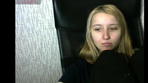Amanda online show from 01-23-25, 05:42