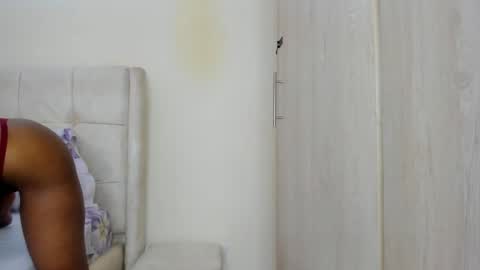 Snapshot of amanda_tint chatting on 11-05-25, 08:03 Amanda tint online show from 11-05-25, 08:03