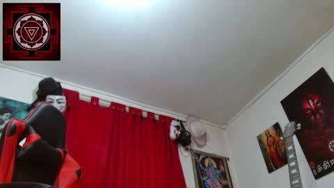 Amanda Valeska online show from 10-12-25, 04:39