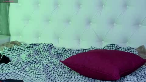 Snapshot of amandafarrell chatting on 02-24-25, 12:16 Amanda Farrell online show from 02-24-25, 12:16