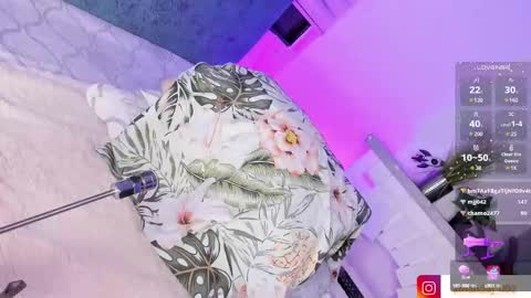 amandajoness  online show from 01-07-25, 10:41