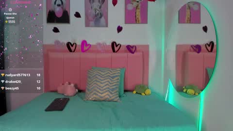 amandalee26 online show from 02-16-25, 07:49