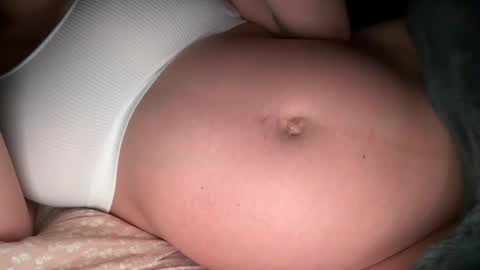 Snapshot of amandalovescock123 chatting on 03-05-25, 11:38 amandalovescock123 online show from 03-05-25, 11:38