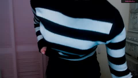 Snapshot of amandasentin chatting on 01-17-25, 08:34 Amanda online show from 01-17-25, 08:34