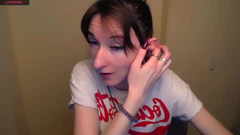 Snapshot of amandasentin chatting on 03-04-25, 11:29 Amanda online show from 03-04-25, 11:29