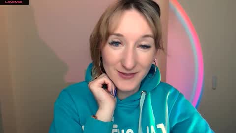 Snapshot of amandasentin chatting on 10-05-25, 08:12 Amanda online show from 10-05-25, 08:12