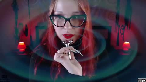 Snapshot of amanita__pantherina chatting on 12-09-24, 03:33 Goddess Amanita online show from 12-09-24, 03:33