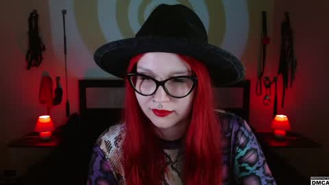 Snapshot of amanita__pantherina chatting on 01-15-25, 12:04 Goddess Amanita online show from 01-15-25, 12:04