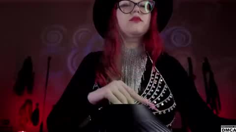 Snapshot of amanita__pantherina chatting on 01-31-25, 02:07 Goddess Amanita online show from 01-31-25, 02:07