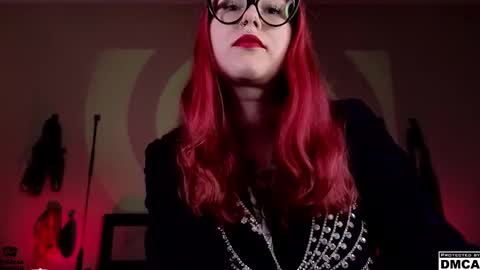 Snapshot of amanita__pantherina chatting on 02-11-25, 01:09 Goddess Amanita online show from 02-11-25, 01:09