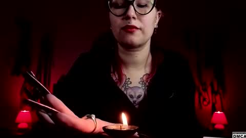 Snapshot of amanita__pantherina chatting on 09-26-25, 10:30 Goddess Amanita online show from 09-26-25, 10:30