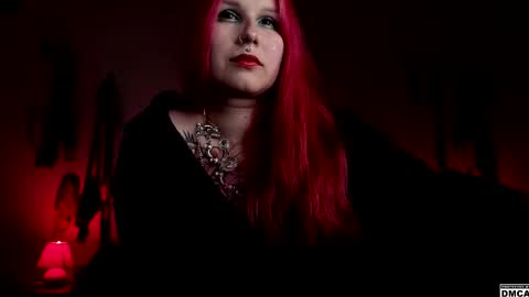 Snapshot of amanita__pantherina chatting on 10-13-25, 10:59 Goddess Amanita online show from 10-13-25, 10:59