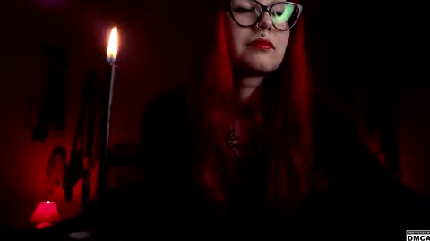 Snapshot of amanita__pantherina chatting on 10-28-25, 03:14 Goddess Amanita online show from 10-28-25, 03:14