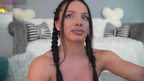 AmanndaSkye online show from 03-29-26, 10:21